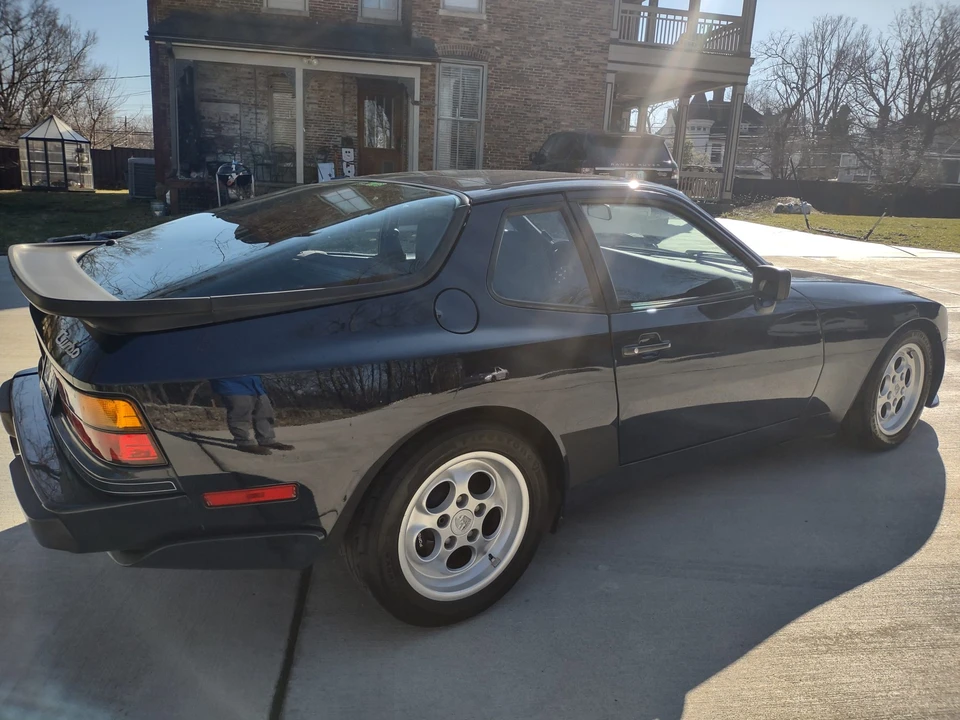 1986 Porsche 944 Turbo - Image 8 of 31