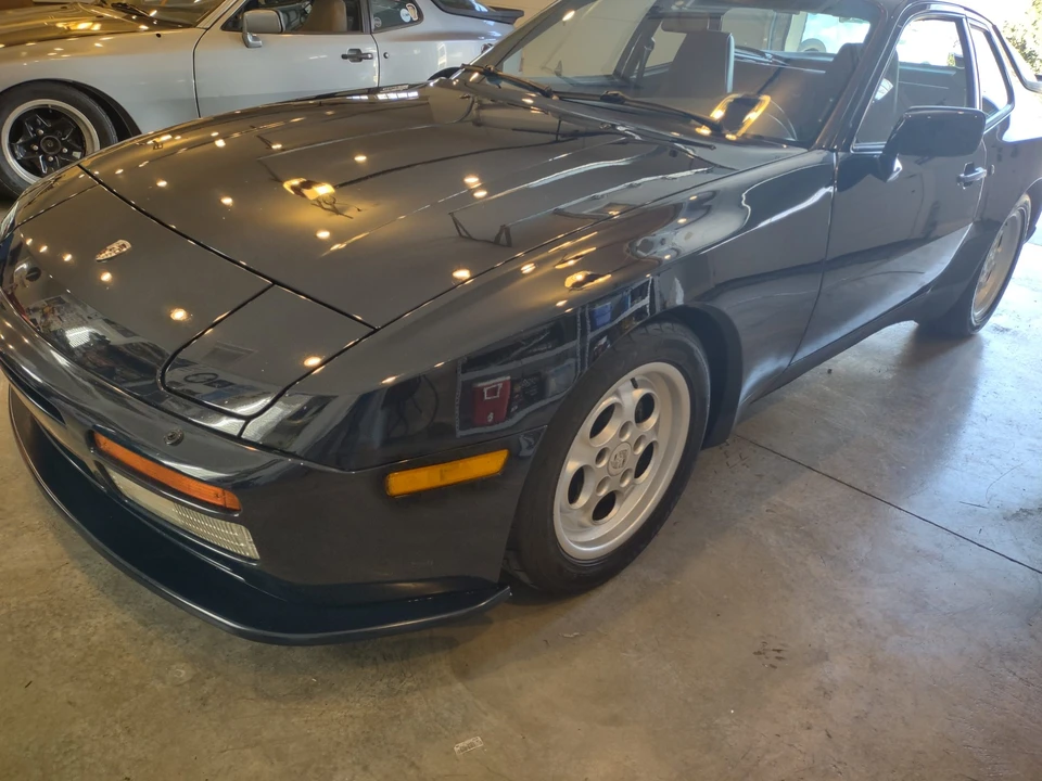 1986 Porsche 944 Turbo - Image 18 of 31