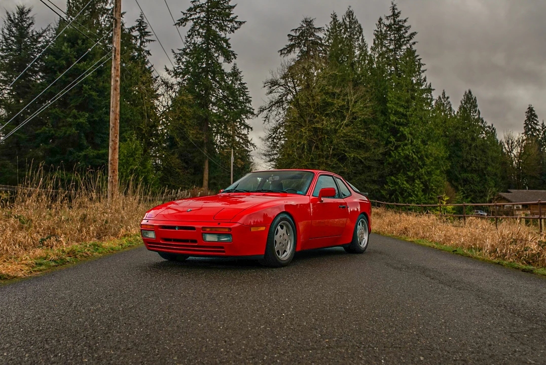 1986 Porsche 944 Turbo - Image 5 of 31