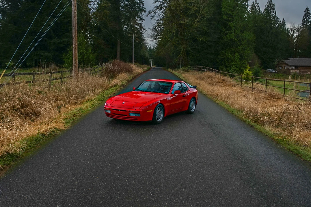 1986 Porsche 944 Turbo - Image 2 of 31