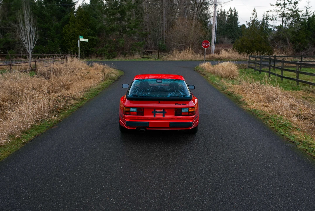 1986 Porsche 944 Turbo - Image 13 of 31