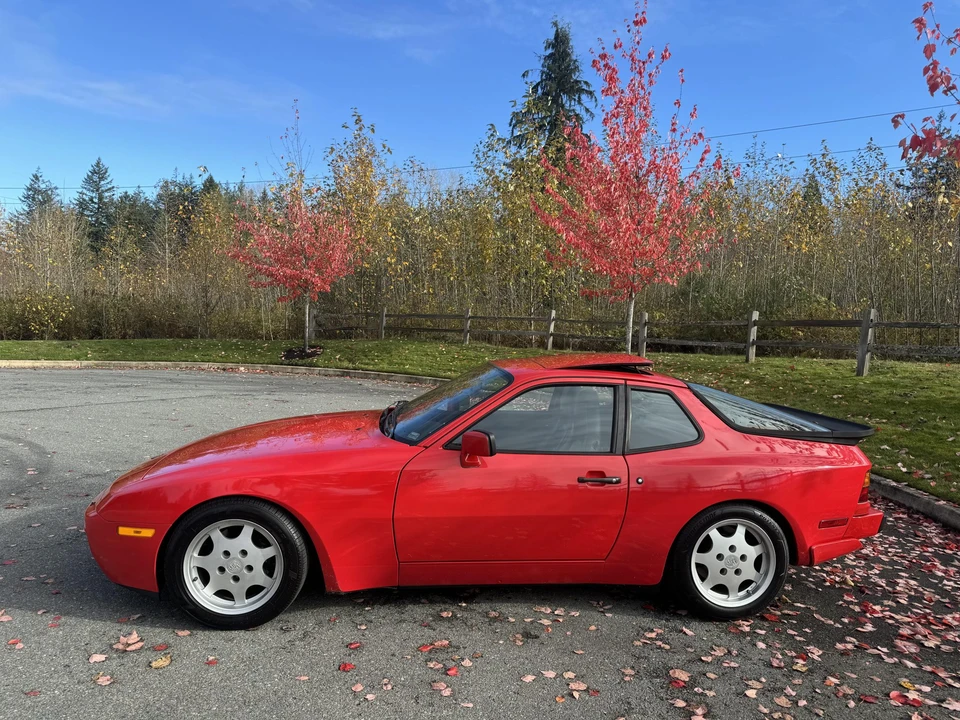 1986 Porsche 944 Turbo - Image 9 of 31