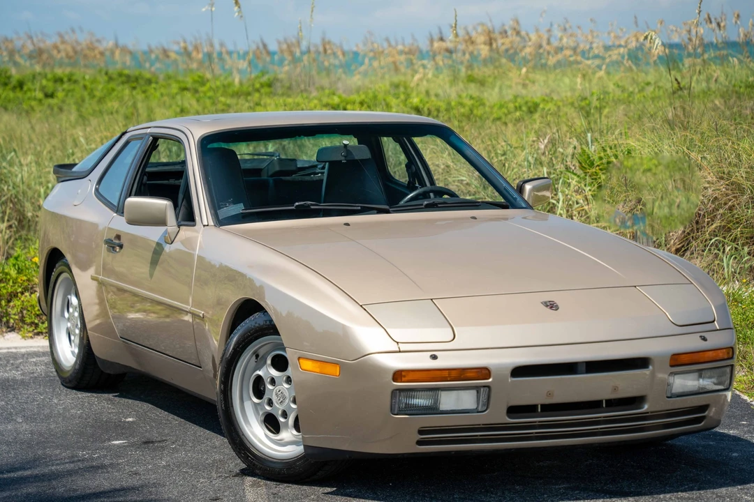 1986 Porsche 944 Turbo - Image 19 of 31