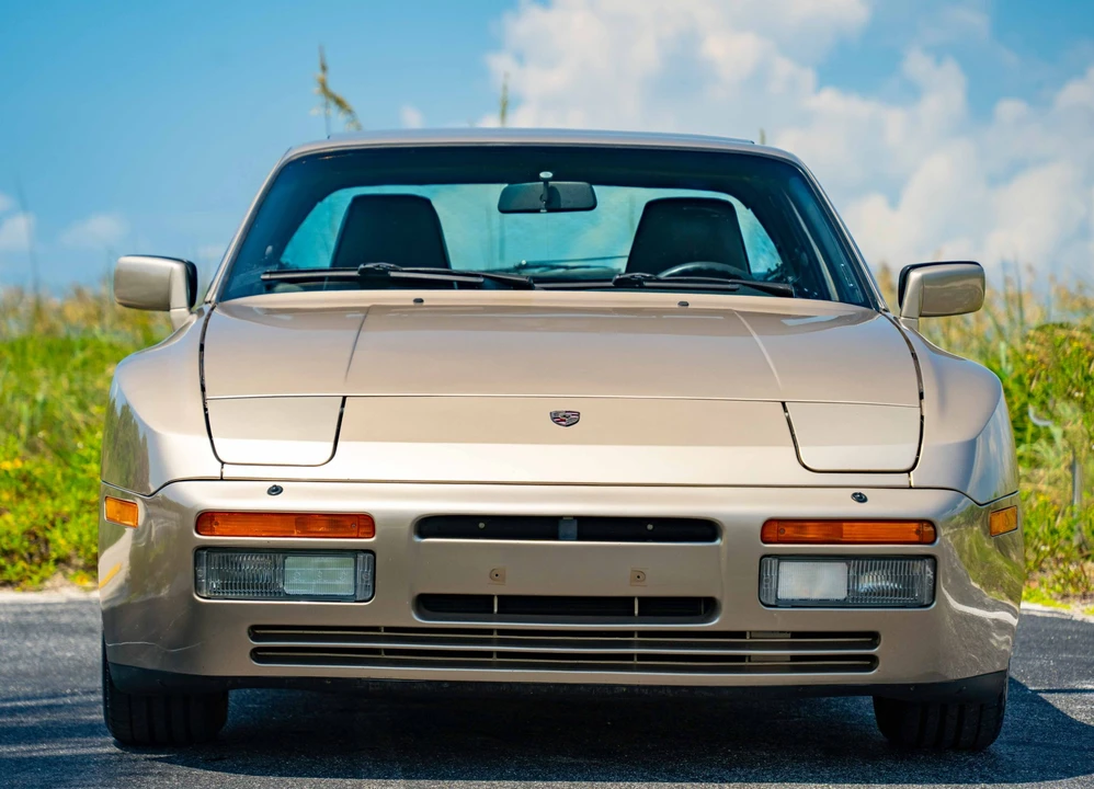 1986 Porsche 944 Turbo - Image 23 of 31
