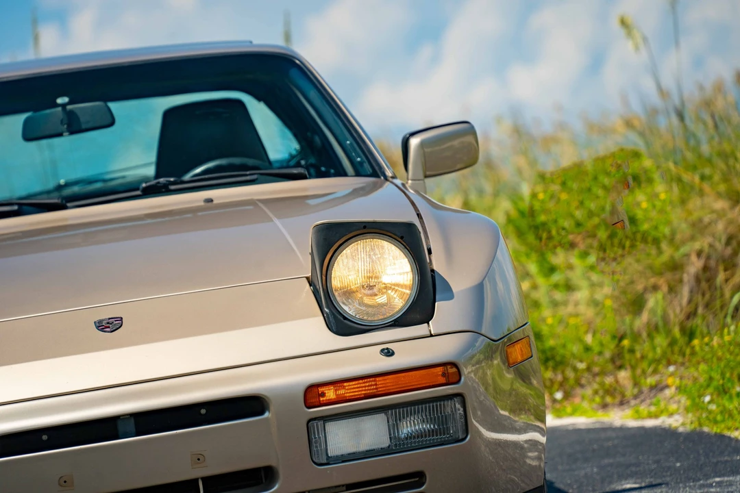 1986 Porsche 944 Turbo - Image 29 of 31