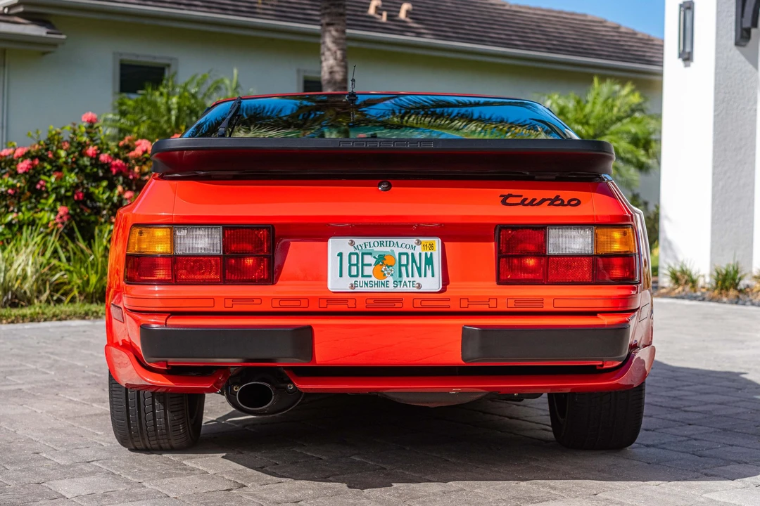 1986 Porsche 944 Turbo - Image 11 of 31