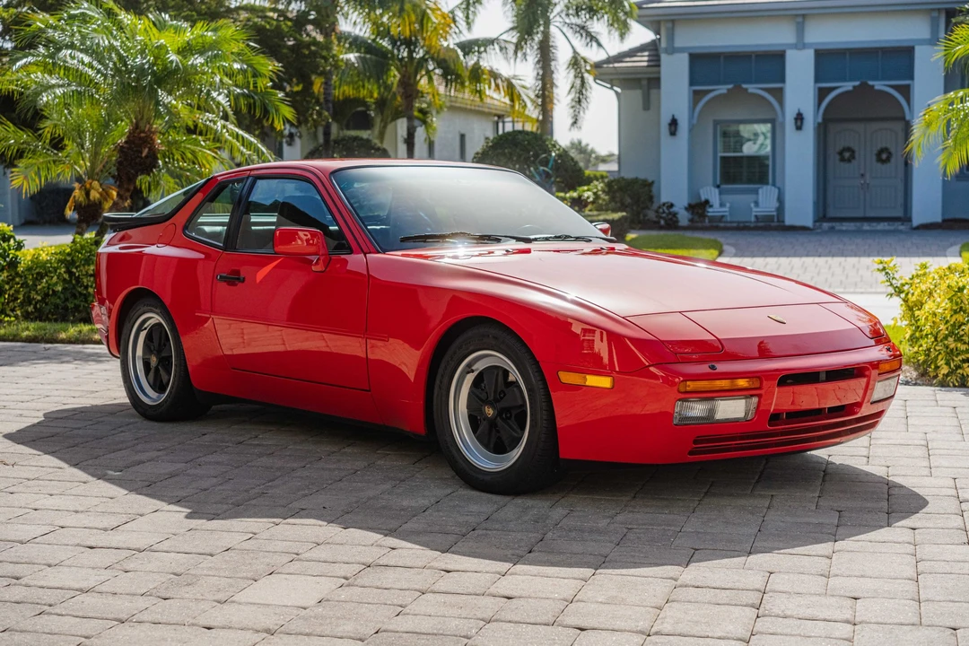 1986 Porsche 944 Turbo - Image 6 of 31