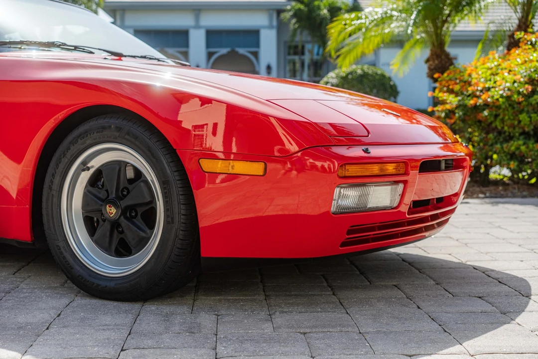 1986 Porsche 944 Turbo - Image 23 of 31