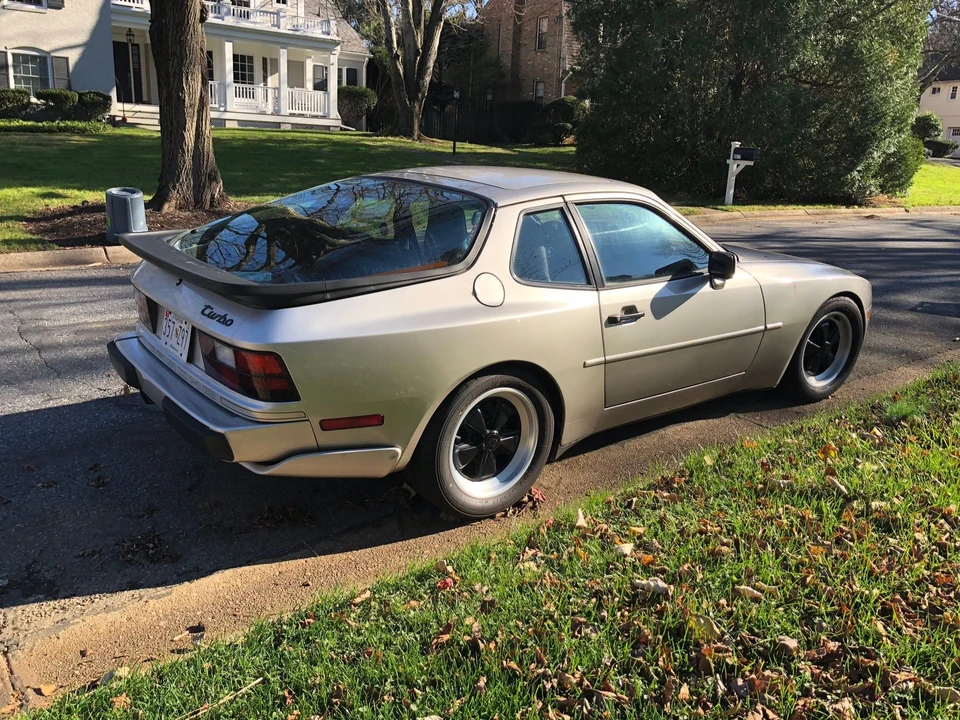 1986 Porsche 944 Turbo - Image 7 of 11