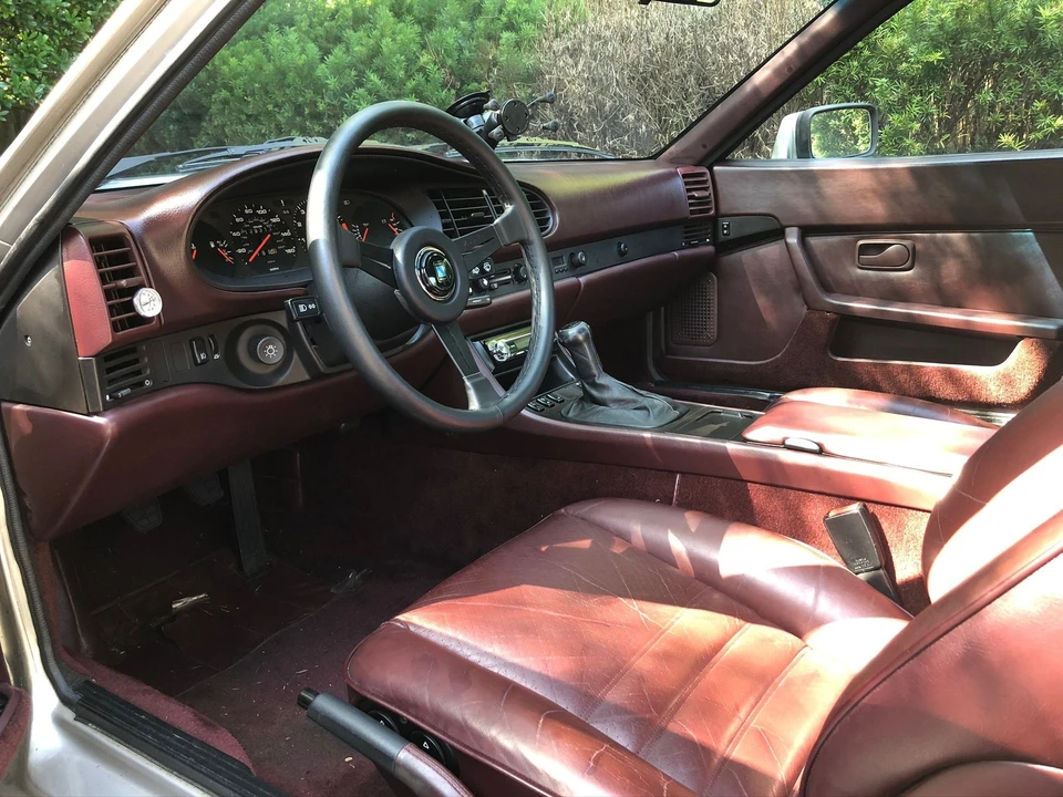 1986 Porsche 944 Turbo - Image 5 of 11