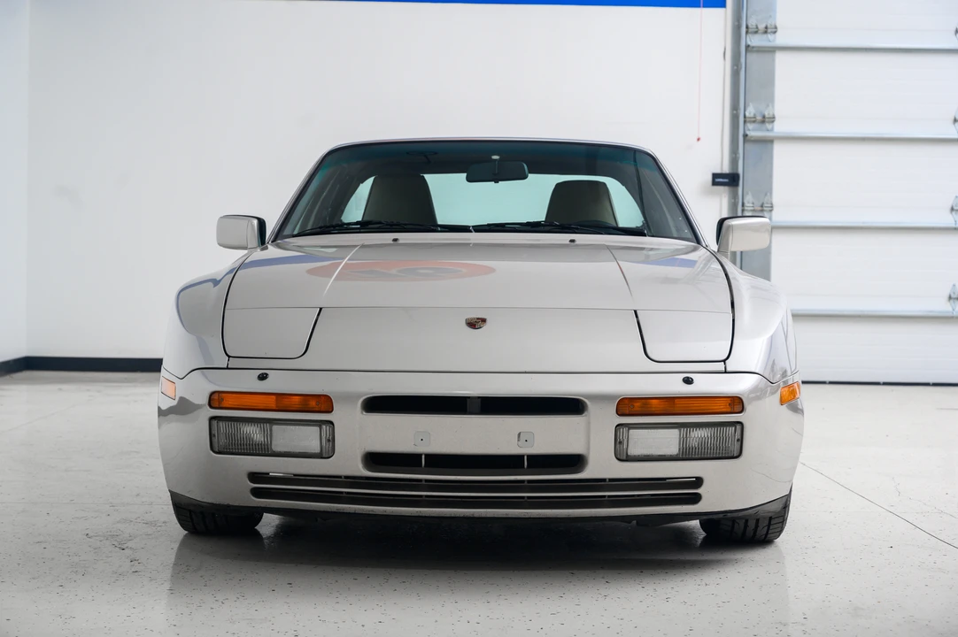 1986 Porsche 944 Turbo - Image 3 of 31