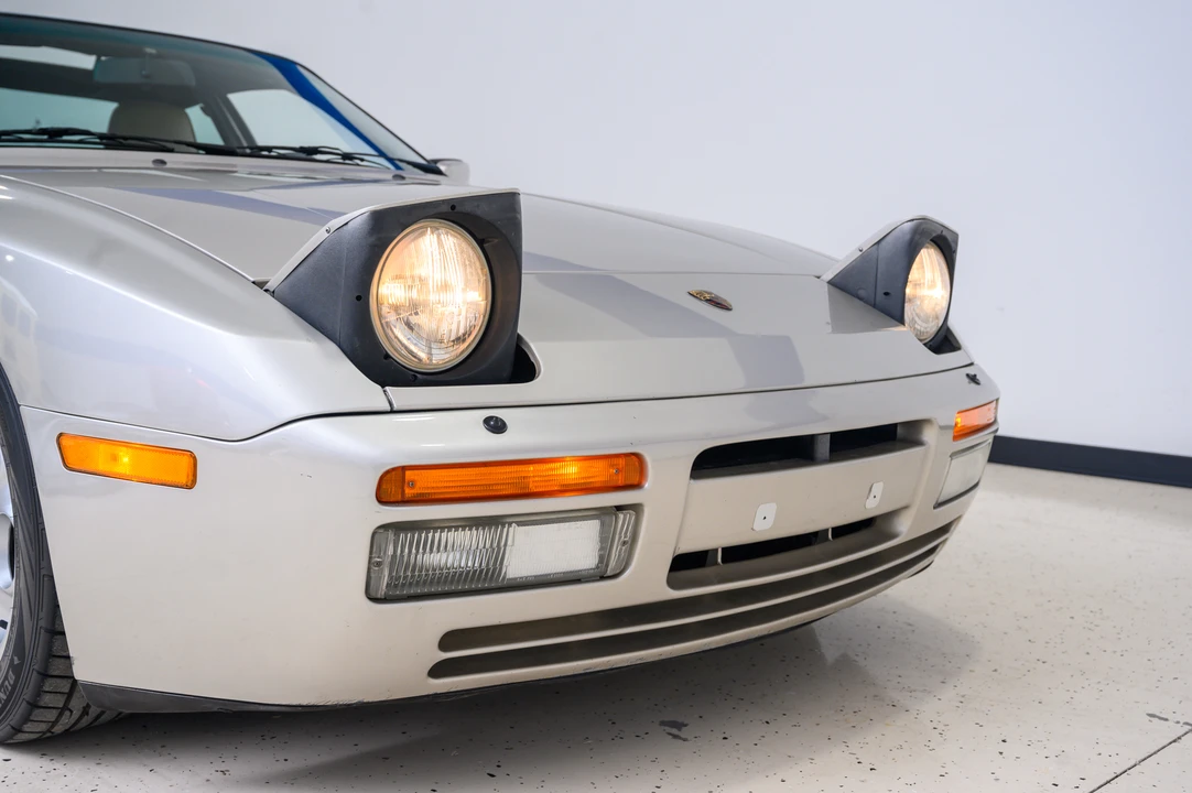 1986 Porsche 944 Turbo - Image 26 of 31