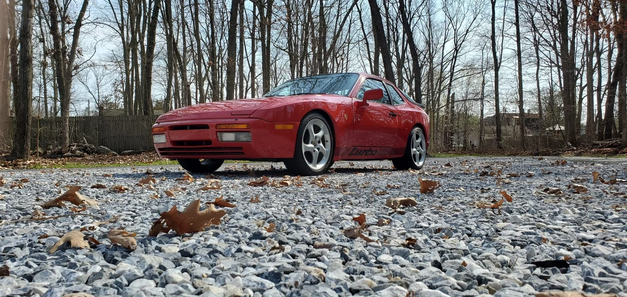 1986 Porsche 944 Turbo - Image 2 of 31