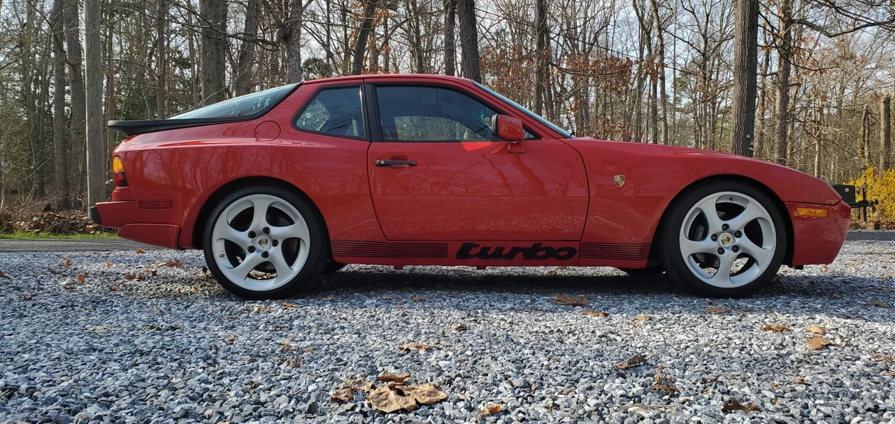 1986 Porsche 944 Turbo - Image 6 of 31