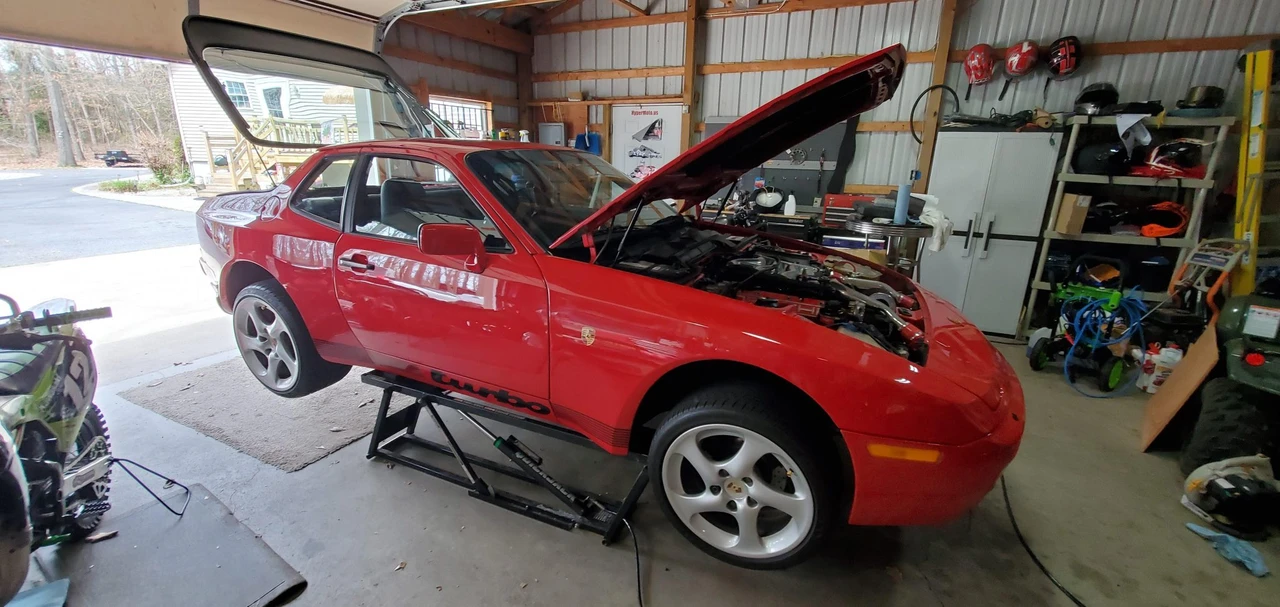 1986 Porsche 944 Turbo - Image 13 of 31