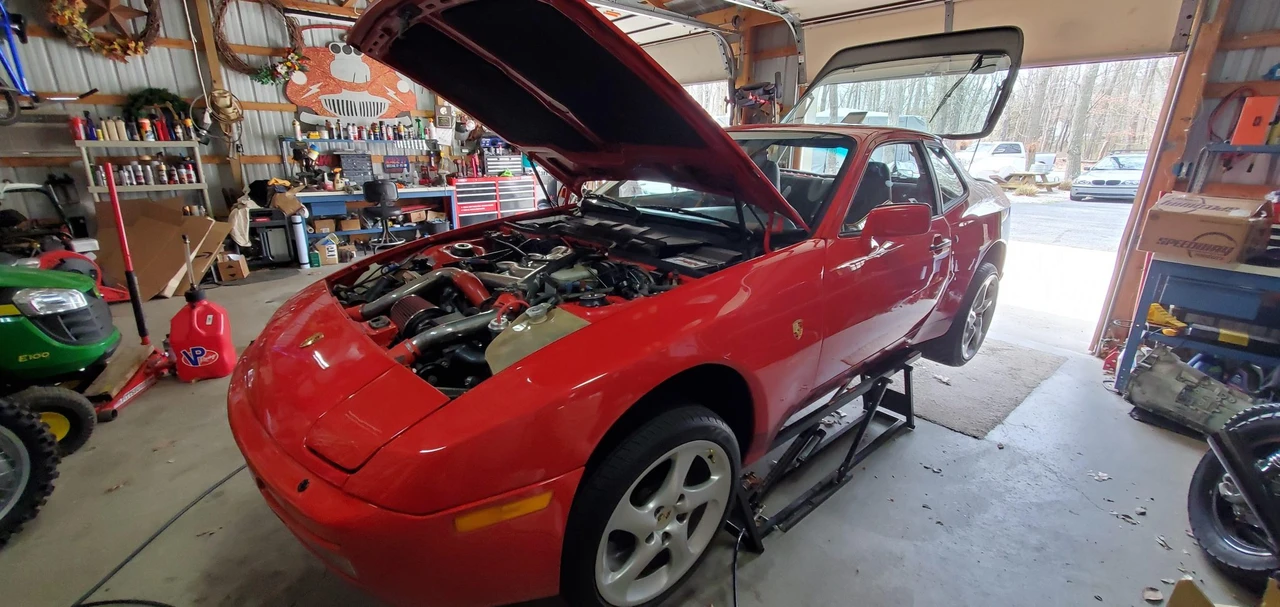 1986 Porsche 944 Turbo - Image 14 of 31