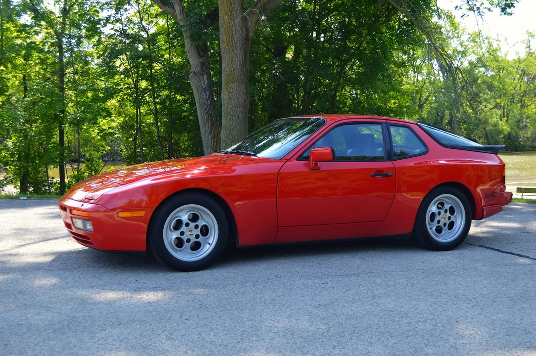 1986 Porsche 944 Turbo - Image 9 of 31
