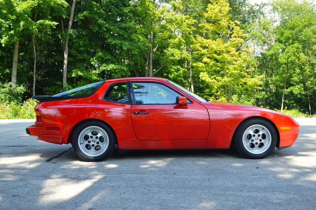 1986 Porsche 944 Turbo - Image 3 of 31