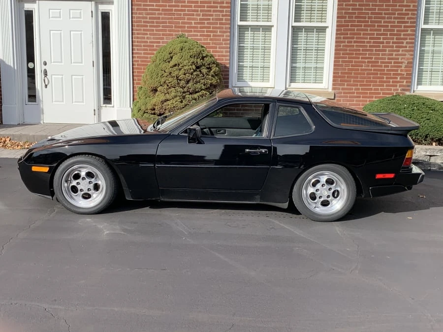 1986 Porsche 944 Turbo - Image 2 of 8