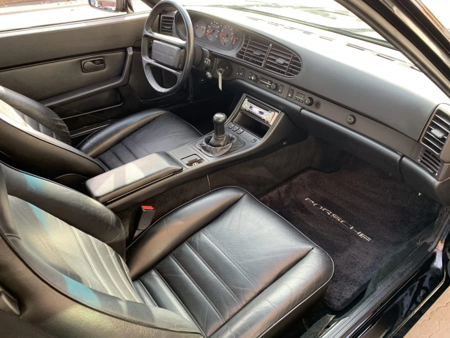 1986 Porsche 944 Turbo - Image 5 of 8