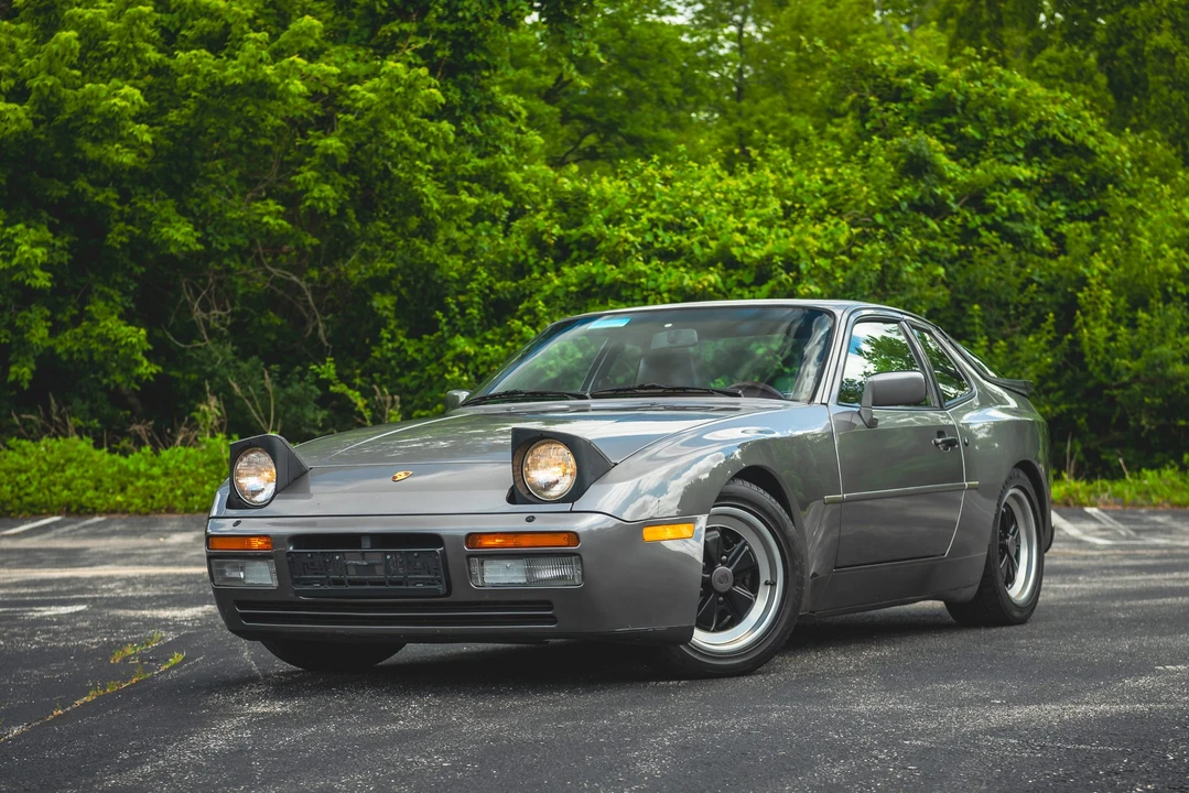 1986 Porsche 944 Turbo - Image 8 of 31