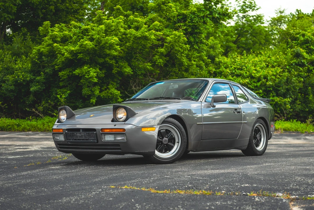 1986 Porsche 944 Turbo - Image 6 of 31
