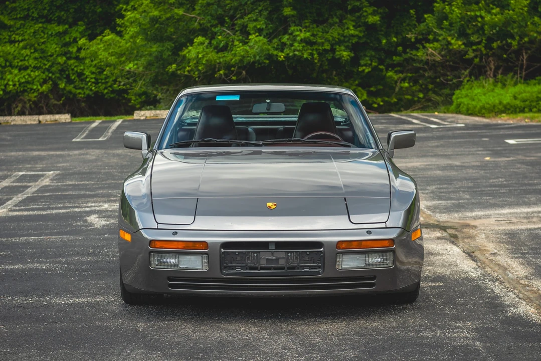 1986 Porsche 944 Turbo - Image 12 of 31