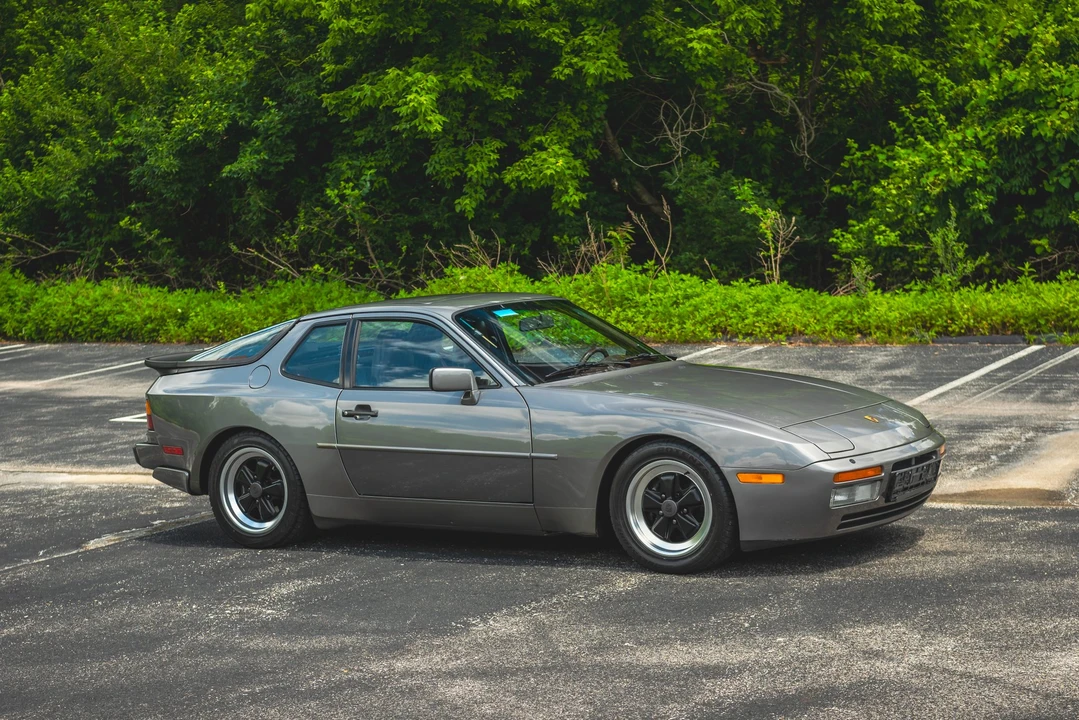 1986 Porsche 944 Turbo - Image 23 of 31