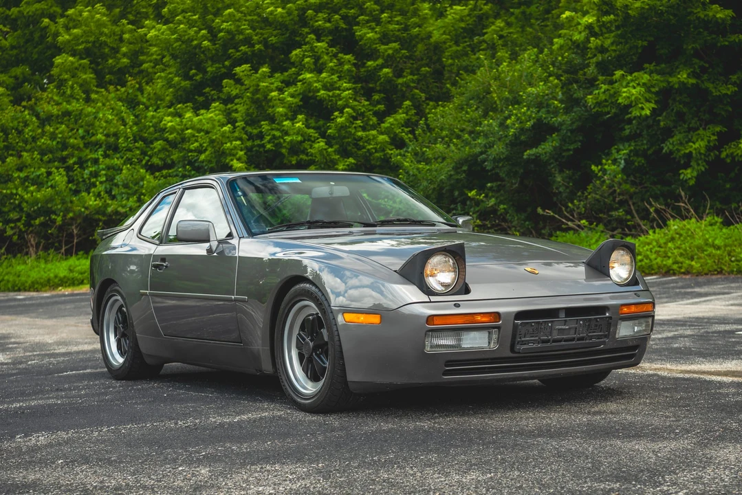 1986 Porsche 944 Turbo - Image 15 of 31