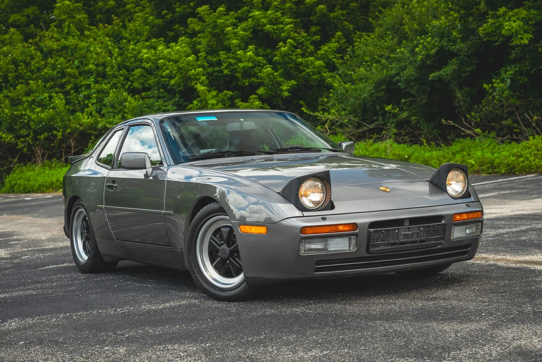 1986 Porsche 944 Turbo - Image 17 of 31