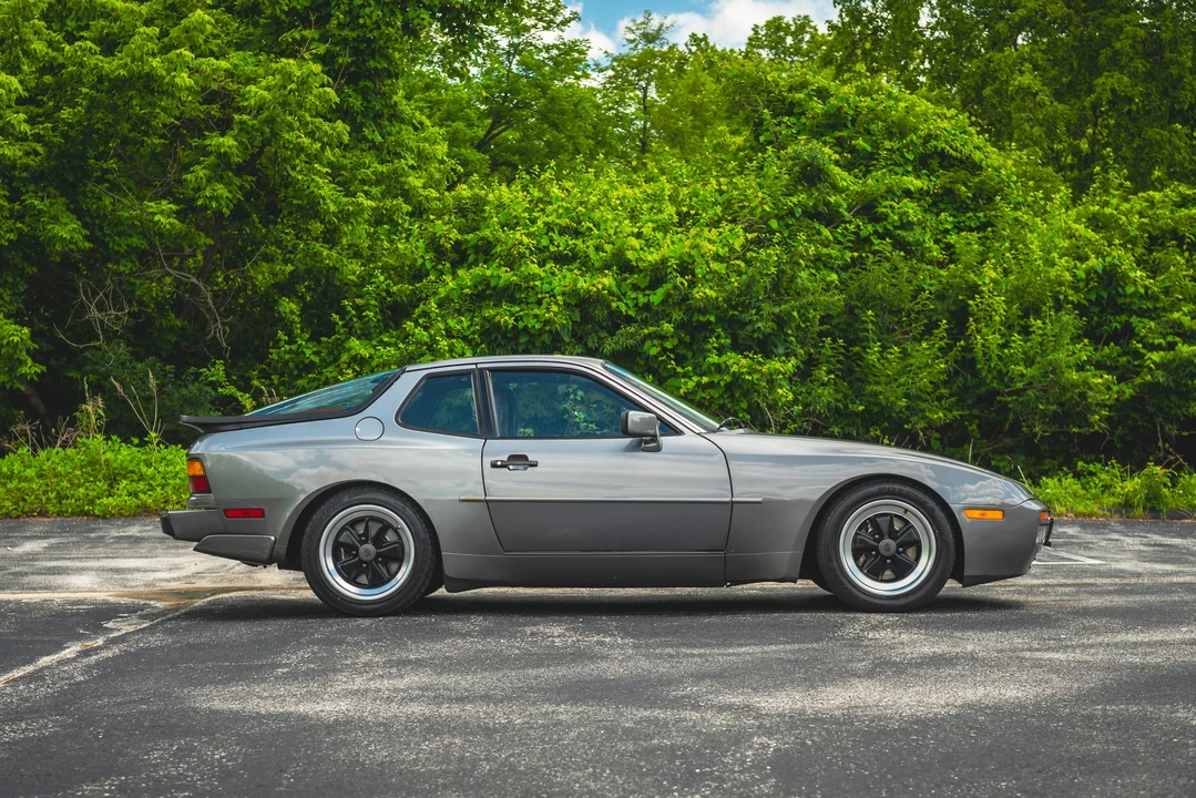 1986 Porsche 944 Turbo - Image 27 of 31