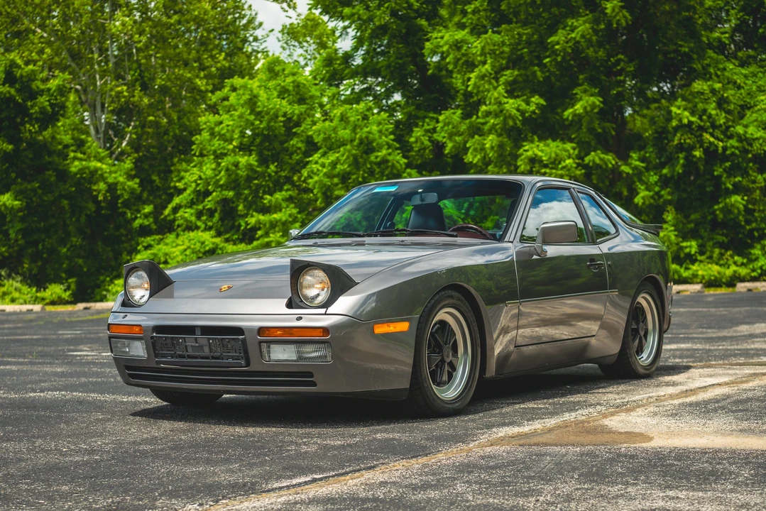 1986 Porsche 944 Turbo - Image 7 of 31