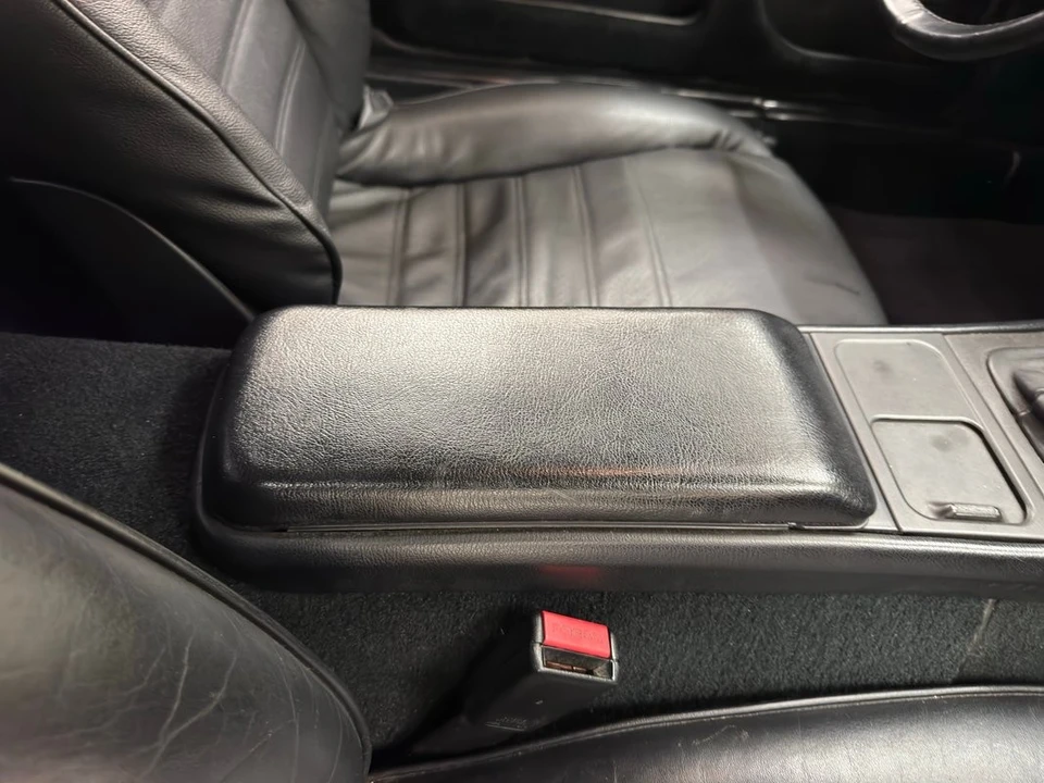 1986 Porsche 944 Turbo - Image 17 of 29