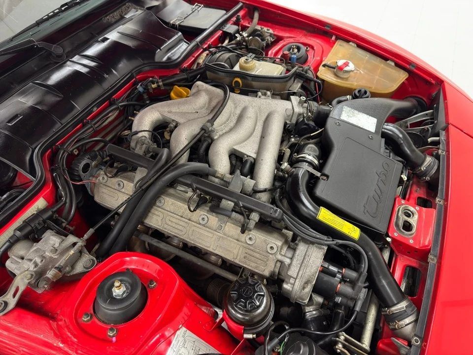 1986 Porsche 944 Turbo - Image 8 of 29