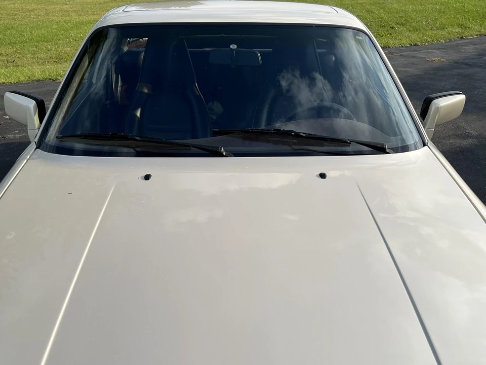 1986 Porsche 944 Turbo - Image 10 of 31