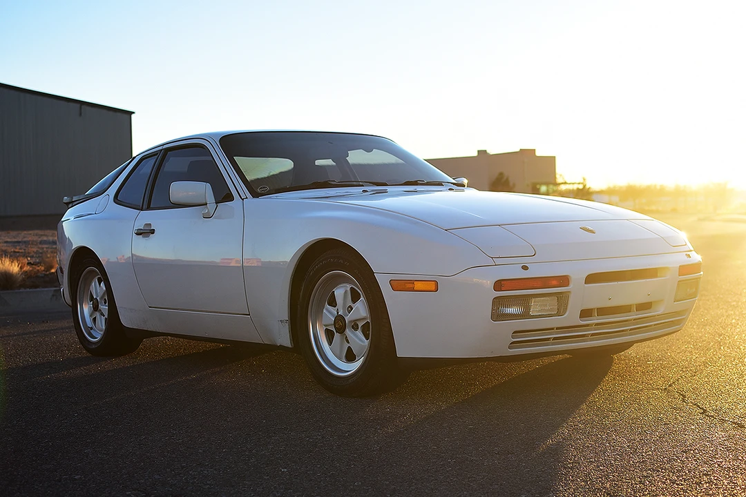 1986 Porsche 944 Turbo - Image 2 of 31