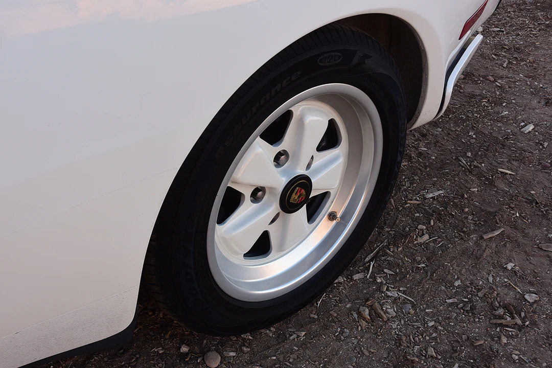 1986 Porsche 944 Turbo - Image 26 of 31