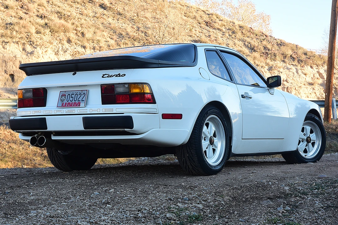 1986 Porsche 944 Turbo - Image 15 of 31