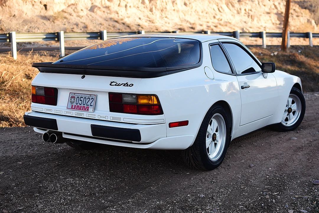 1986 Porsche 944 Turbo - Image 12 of 31