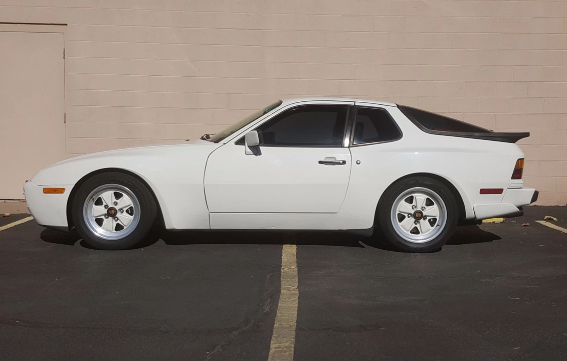 1986 Porsche 944 Turbo - Image 19 of 31