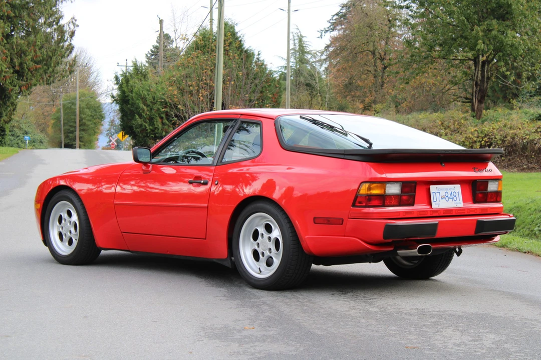 1986 Porsche 944 Turbo - Image 6 of 31