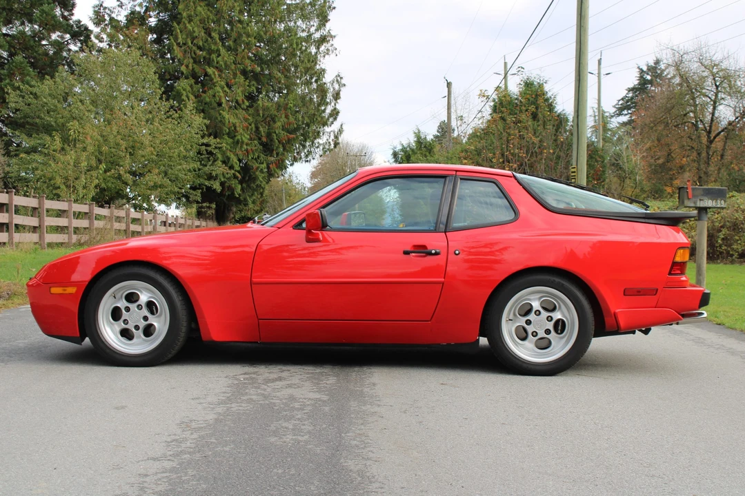 1986 Porsche 944 Turbo - Image 3 of 31