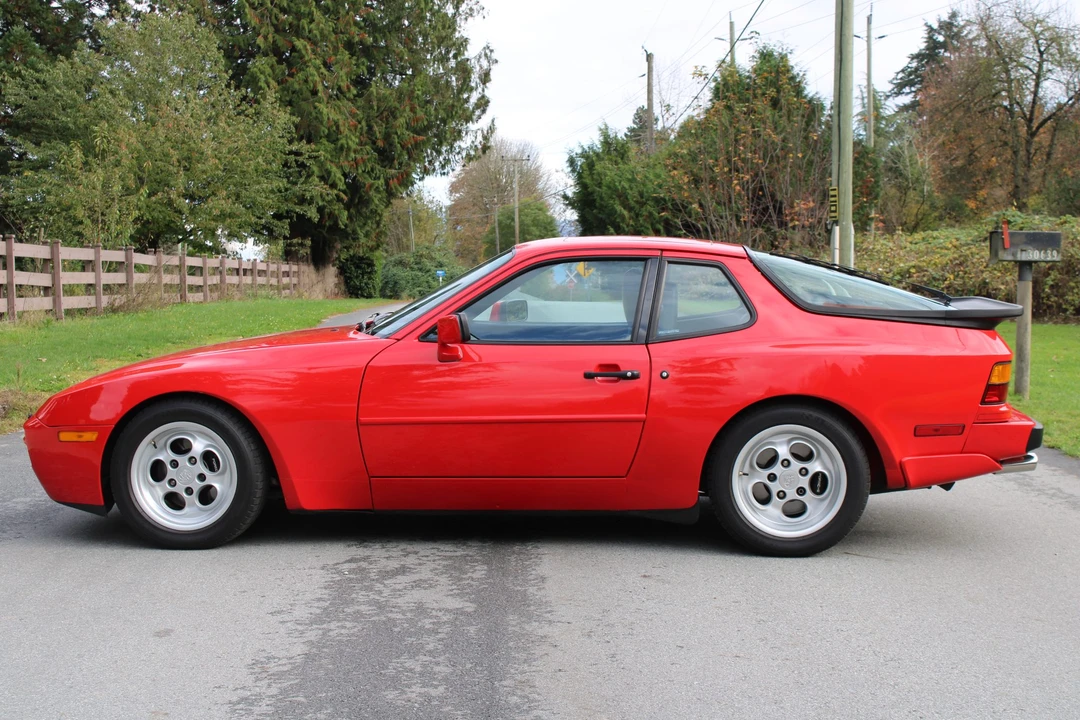 1986 Porsche 944 Turbo - Image 4 of 31