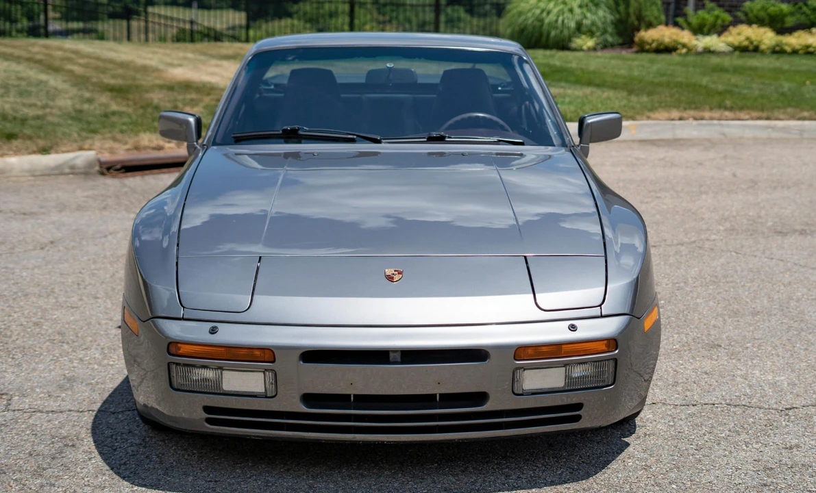 1986 Porsche 944 Turbo - Image 3 of 31