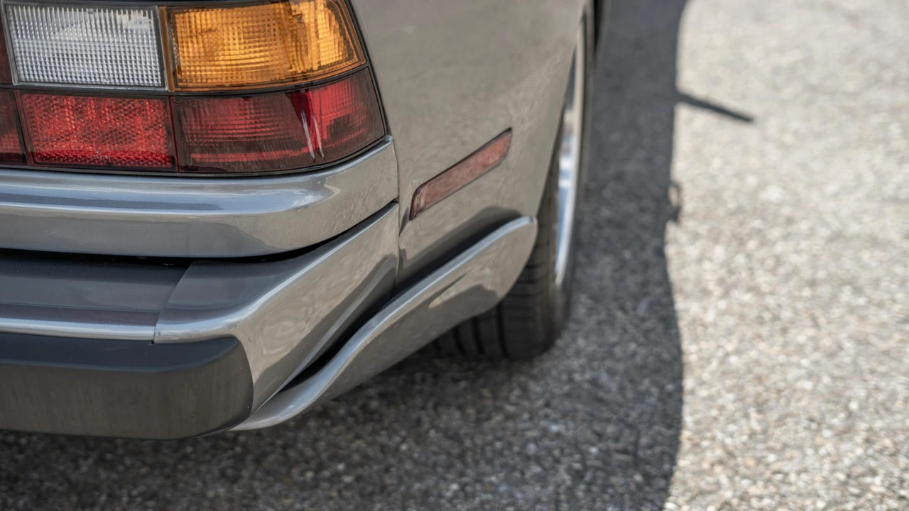 1986 Porsche 944 Turbo - Image 28 of 31