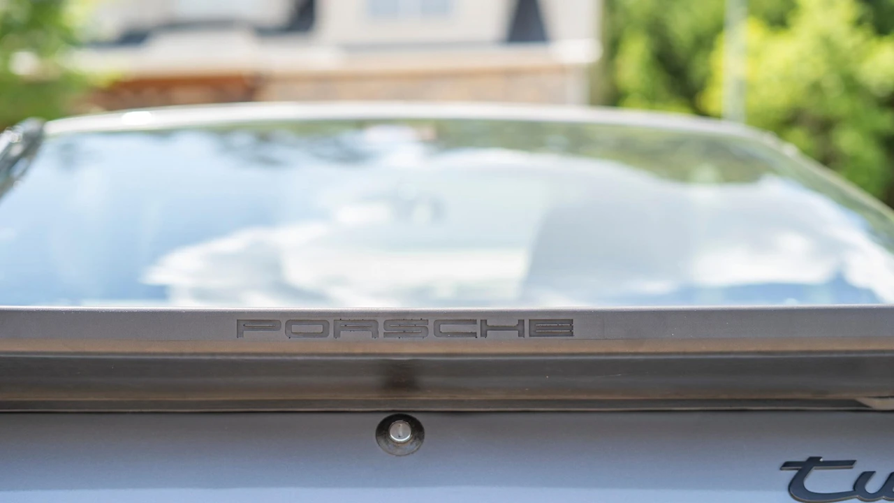1986 Porsche 944 Turbo - Image 25 of 31