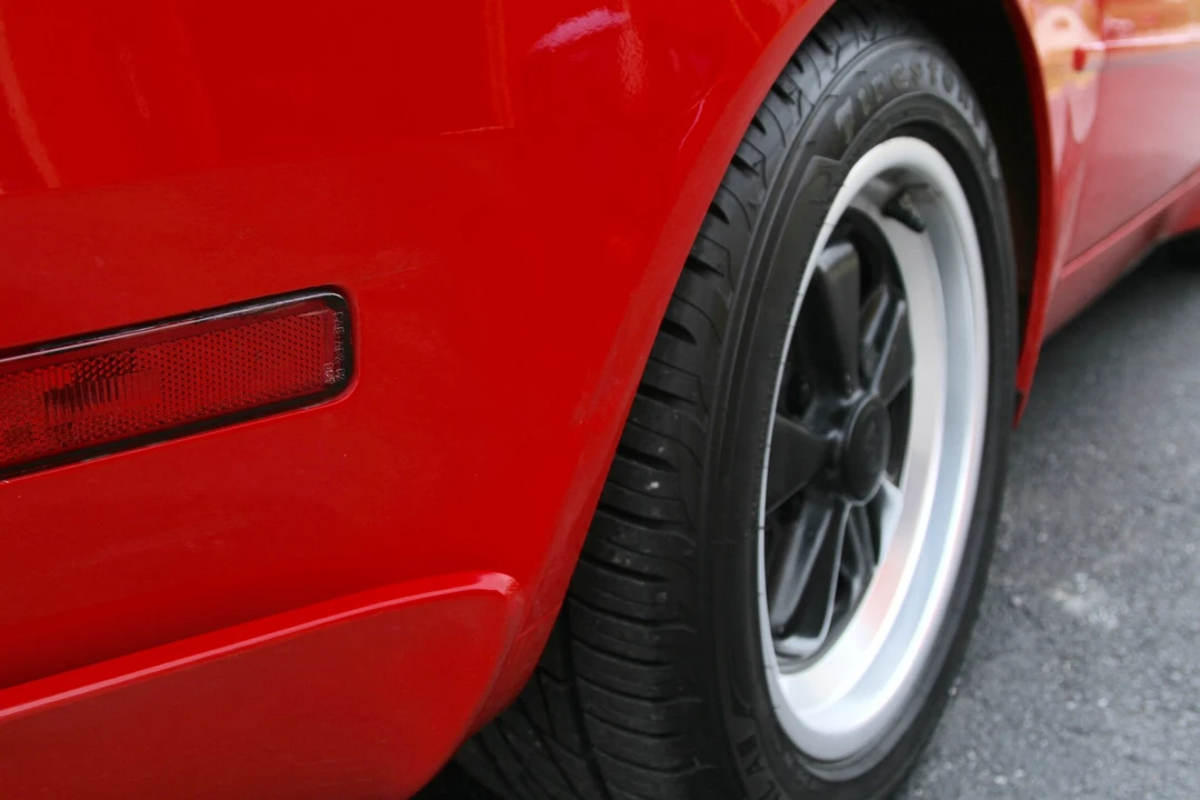 1986 Porsche 944 Turbo - Image 17 of 31