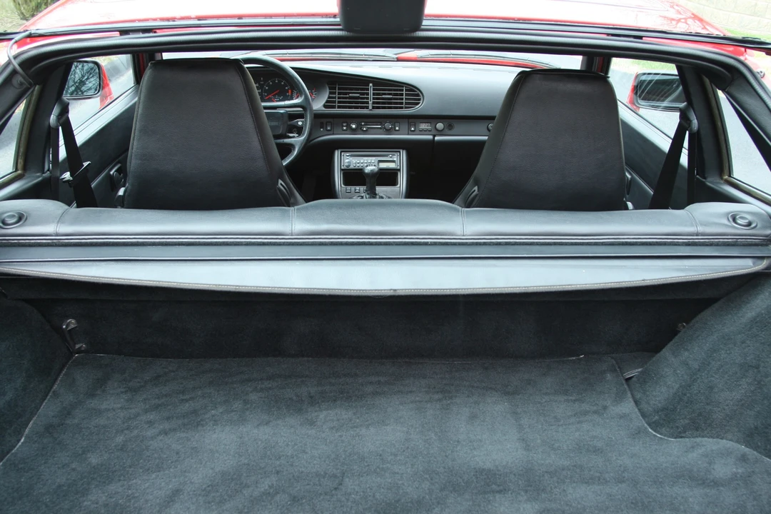 1986 Porsche 944 Turbo - Image 26 of 31