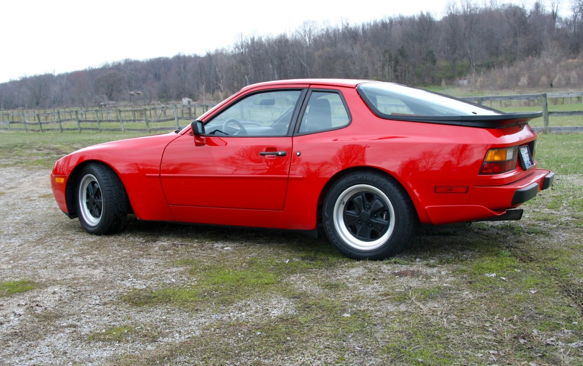 1986 Porsche 944 Turbo - Image 7 of 31