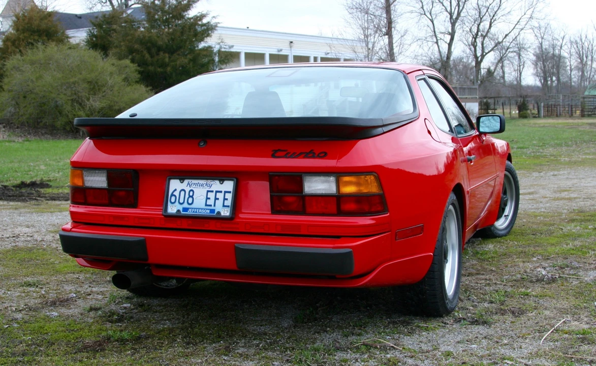 1986 Porsche 944 Turbo - Image 9 of 31